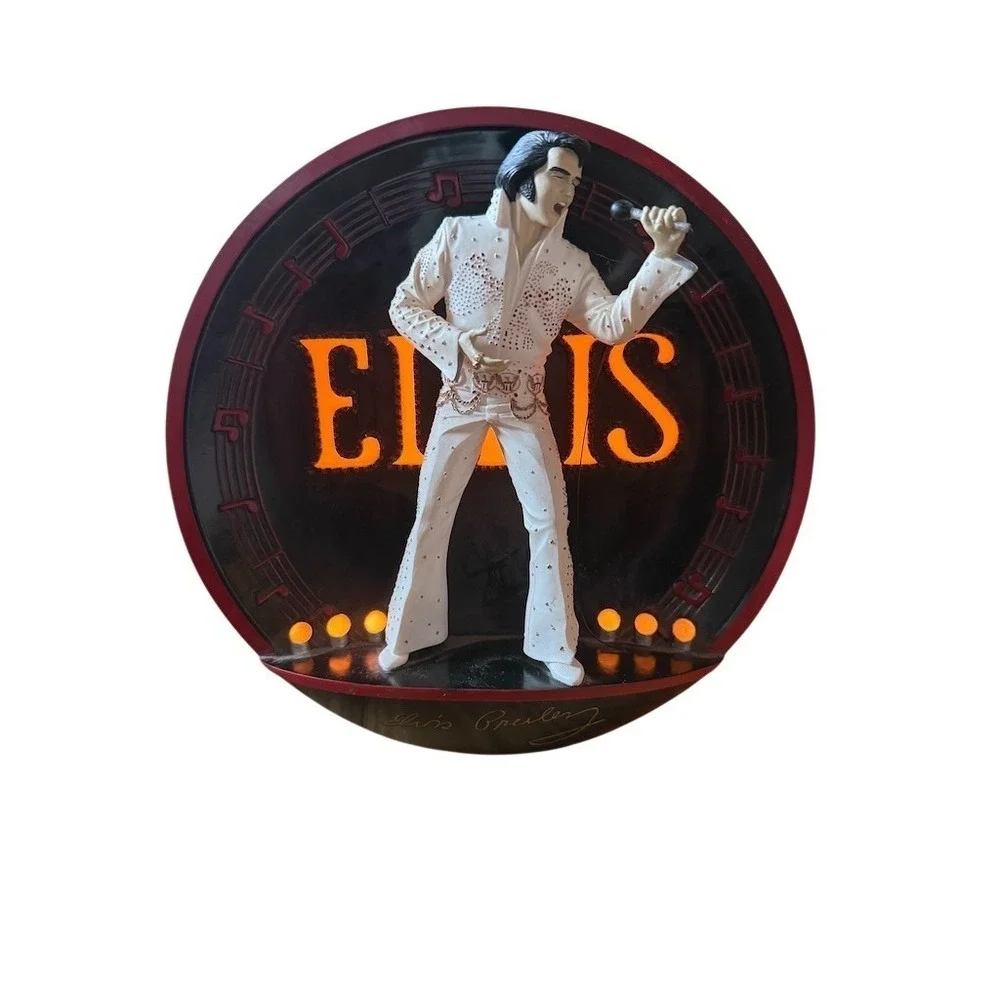 Bradford Exchange Elvis‎ Presley Lighted 3D Wall Plaque On Stage Hawaii
